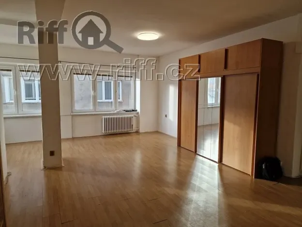 Pronájem bytu 2+1, Brno, Pellicova, 61 m2