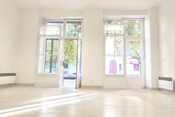 Prodej obchodního prostoru, Praha - Nusle, 34 m2