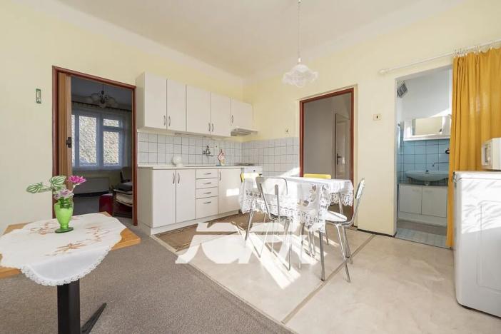 Prodej rodinného domu, Sezemice, 80 m2