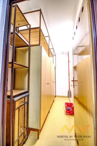 Prodej bytu 2+1, Hradec Králové - Pražské Předměstí, Hrubínova, 62 m2
