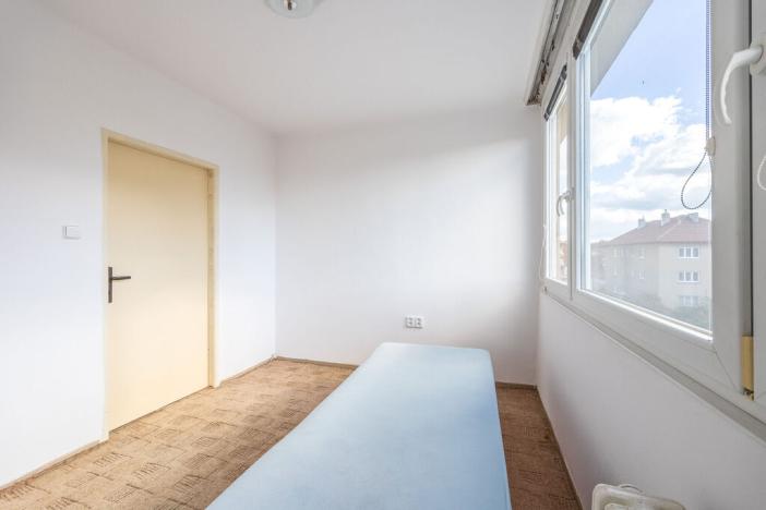 Prodej bytu 3+1, Poděbrady - Poděbrady II, Čihákova, 57 m2