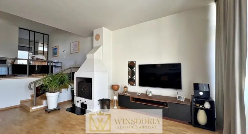 Prodej rodinného domu, Njivice,Chorvatsko, 275 m2