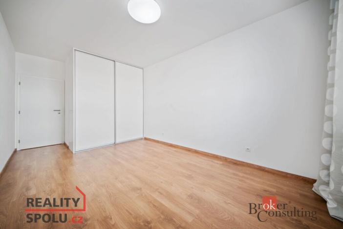 Prodej bytu 2+kk, Hradec Králové - Nový Hradec Králové, Antonína Petrofa, 54 m2