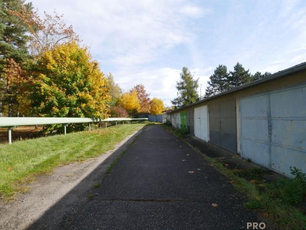 Prodej garáže, Hradec Králové, Mrštíkova, 19 m2
