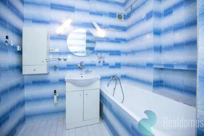 Pronájem bytu 3+1, Praha, Na Mlejnku, 79 m2