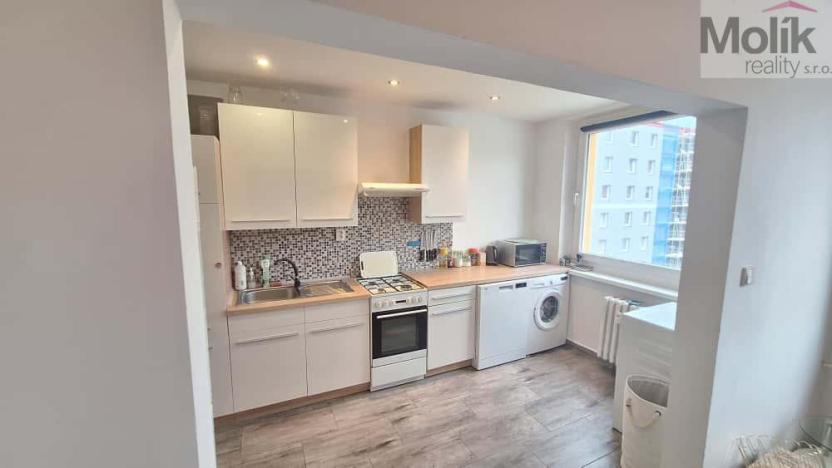 Prodej bytu 4+1, Teplice - Prosetice, Na konečné, 82 m2