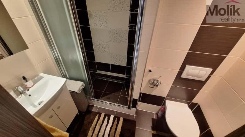 Prodej bytu 4+1, Teplice - Prosetice, Na konečné, 82 m2