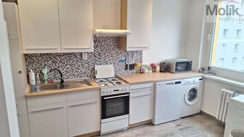 Prodej bytu 4+1, Teplice - Prosetice, Na konečné, 82 m2