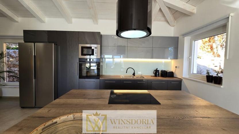 Prodej rodinného domu, Jadranovo,Chorvatsko, 200 m2