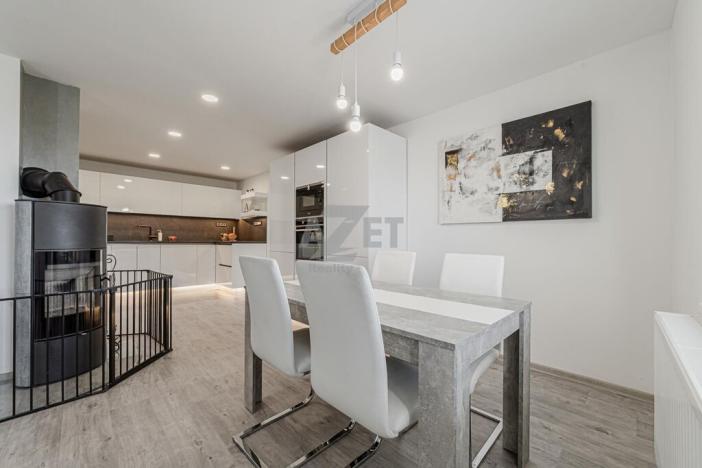 Prodej rodinného domu, Bítov, 200 m2