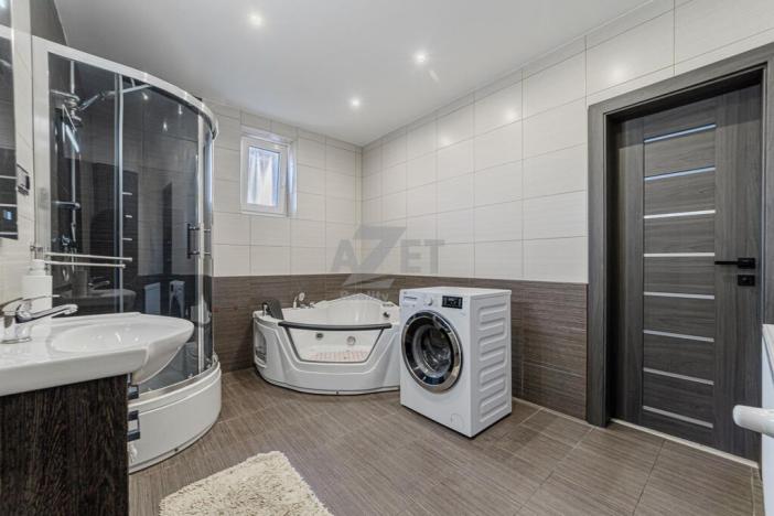 Prodej rodinného domu, Bítov, 200 m2