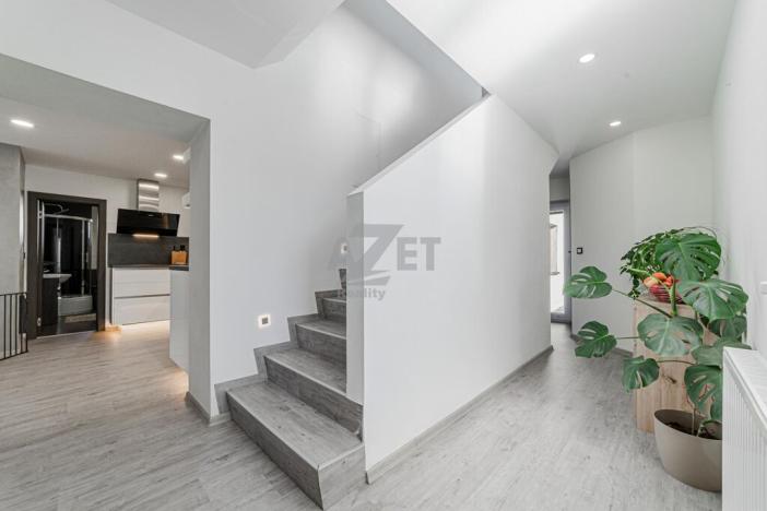 Prodej rodinného domu, Bítov, 200 m2