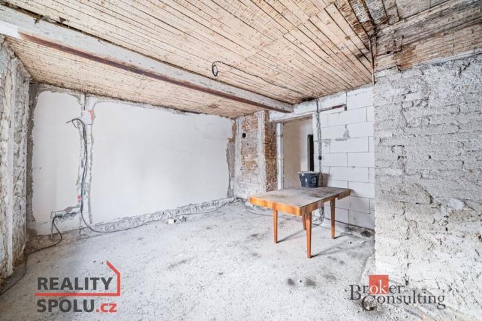 Prodej chalupy, Hrádek, U koupaliště, 235 m2