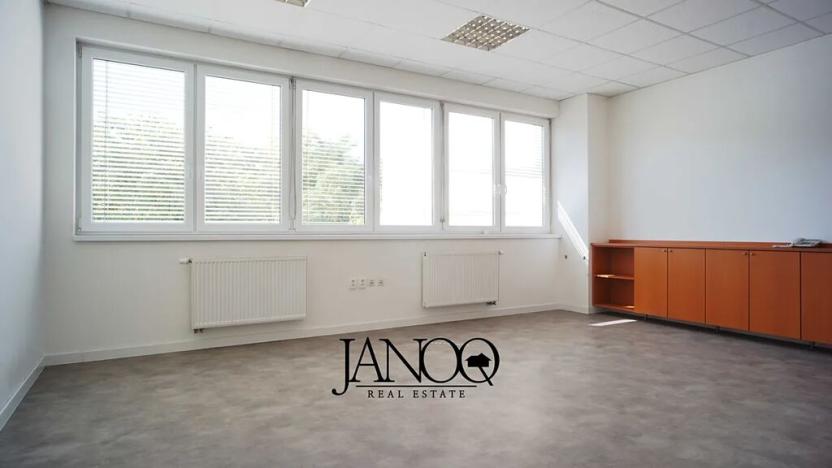 Pronájem kanceláře, Bílovice nad Svitavou, Žižkova, 198 m2