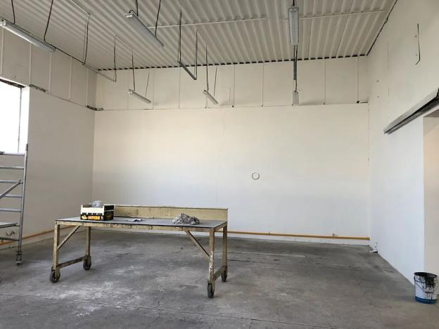 Pronájem skladu, Holubice, 110 m2