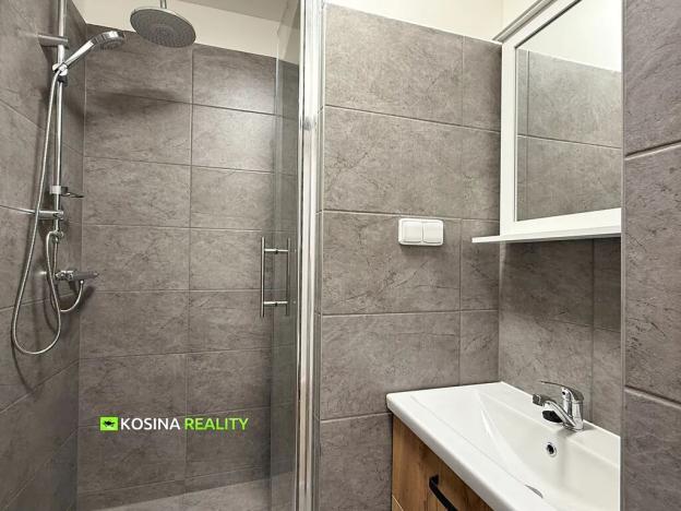 Pronájem bytu 2+1, Kynšperk nad Ohří, náměstí SNP, 53 m2