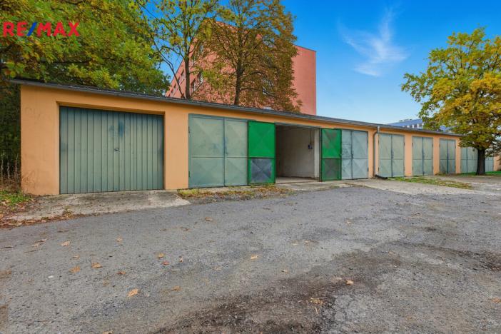 Prodej garáže, Praha, 14 m2