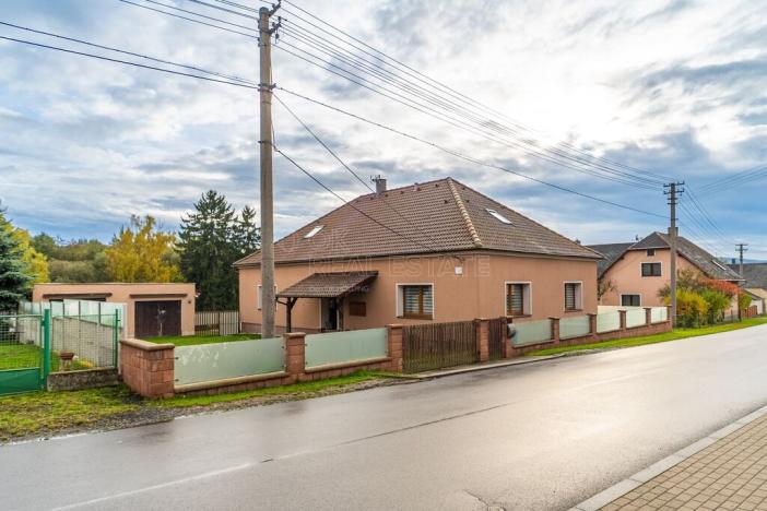 Prodej rodinného domu, Tachov - Oldřichov, 220 m2