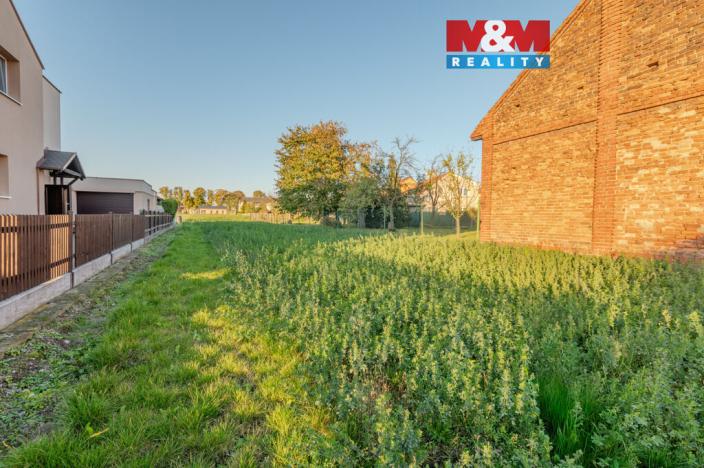 Prodej pozemku pro bydlení, Dolní Benešov, Polní, 2196 m2