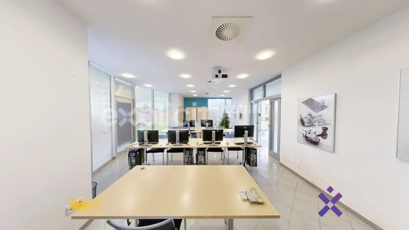 Pronájem kanceláře, Uherský Brod, U Korečnice, 48 m2