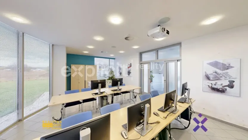 Pronájem kanceláře, Uherský Brod, U Korečnice, 48 m2