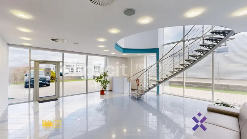 Pronájem kanceláře, Uherský Brod, U Korečnice, 48 m2