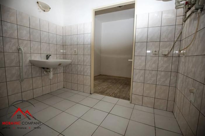Pronájem bytu 1+kk, Třemešná, 40 m2