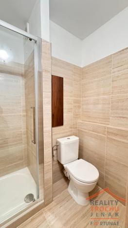 Pronájem bytu 1+1, Jičín, Na jihu, 35 m2