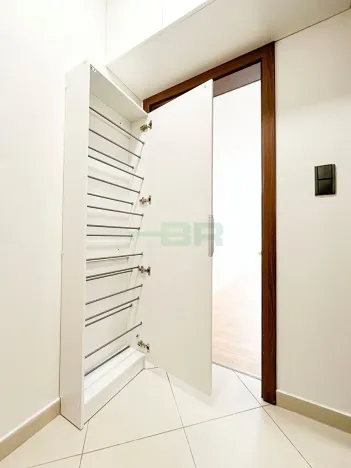 Pronájem bytu 1+kk, Praha - Střížkov, Zakšínská, 30 m2