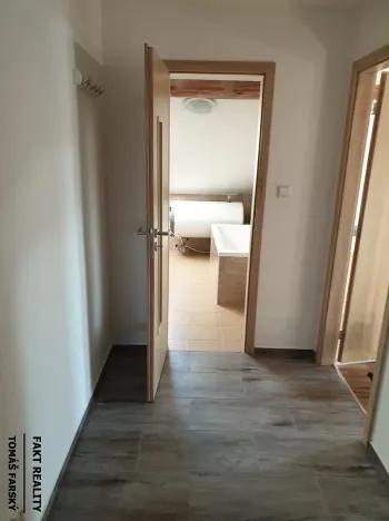 Pronájem bytu 1+kk, Ústí nad Labem, Londýnská, 43 m2