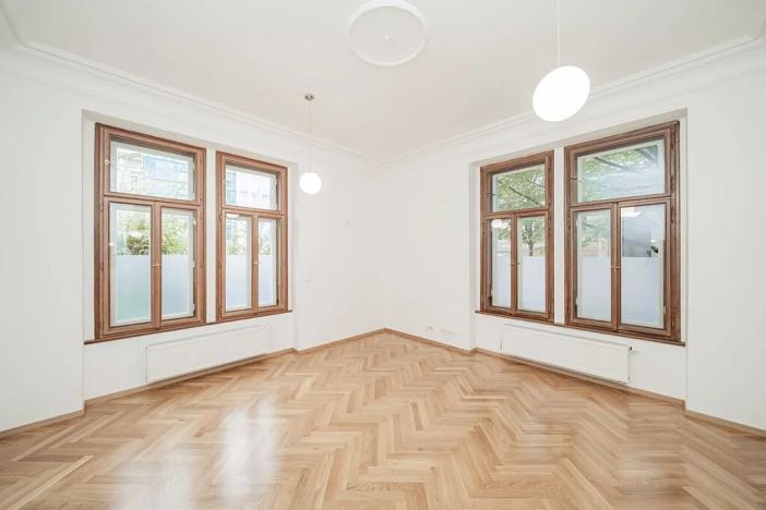 Pronájem bytu 2+kk, Praha - Vinohrady, Balbínova, 68 m2