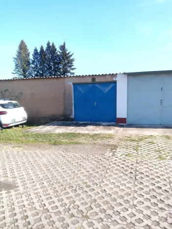 Prodej garáže, Praha - Zbraslav, Nad parkem, 19 m2