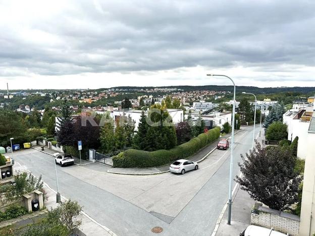 Pronájem bytu 3+1, Praha - Smíchov, Zdíkovská, 81 m2