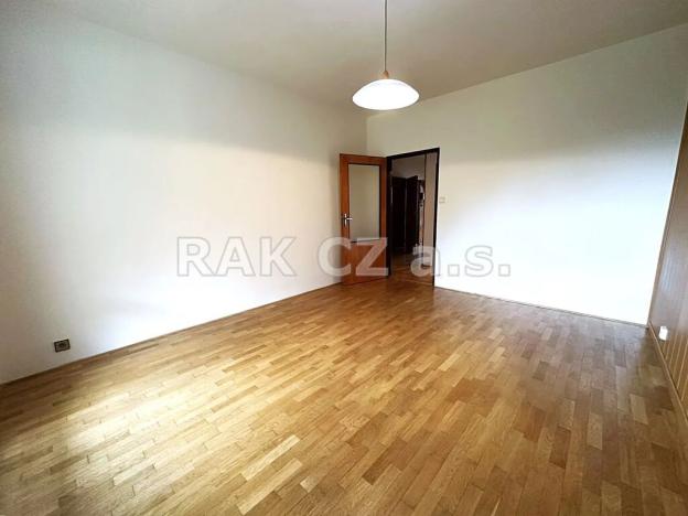 Pronájem bytu 3+1, Praha - Smíchov, Zdíkovská, 81 m2