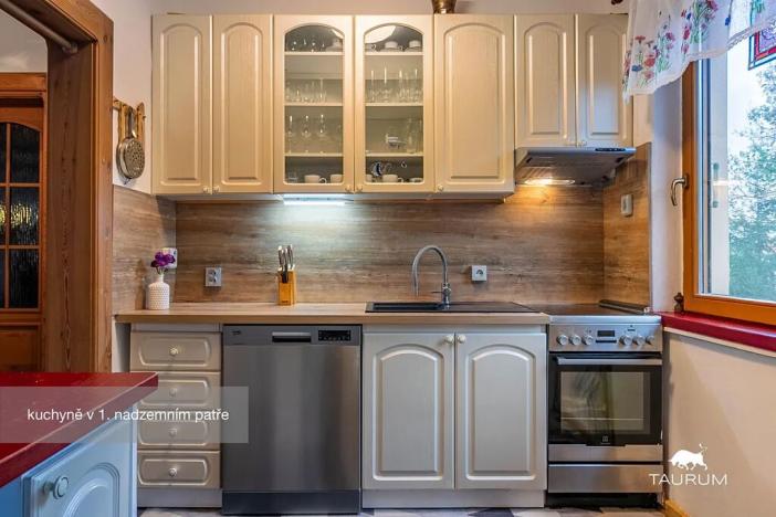 Prodej rodinného domu, Horšovský Týn, Na stráni, 342 m2