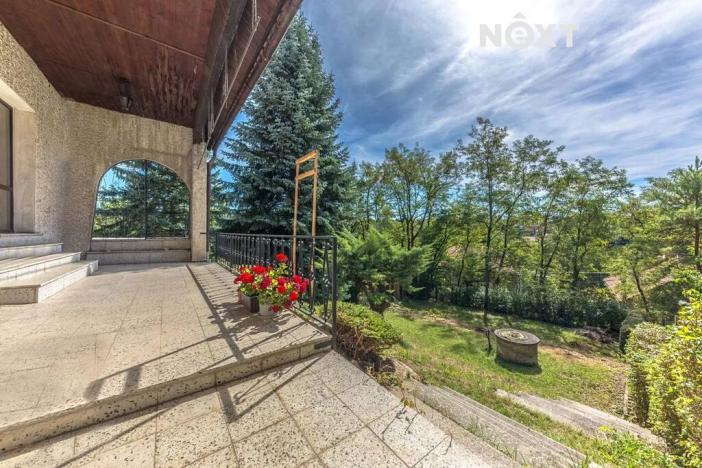 Pronájem rodinného domu, Statenice, Za cihelnou, 350 m2