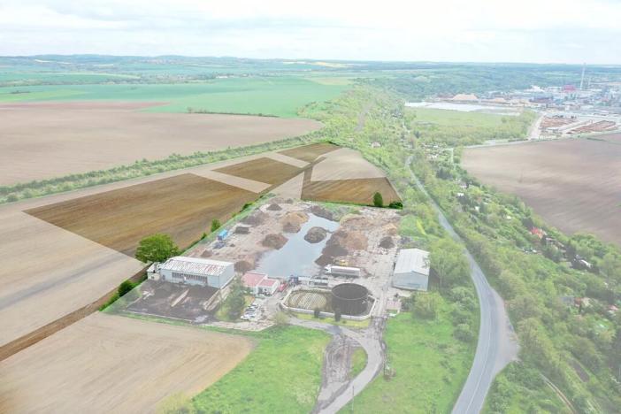 Prodej komerčního pozemku, Hoštka, 43932 m2