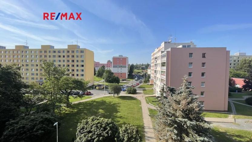 Pronájem bytu 1+kk, Kladno, Vít. Nezvala, 33 m2