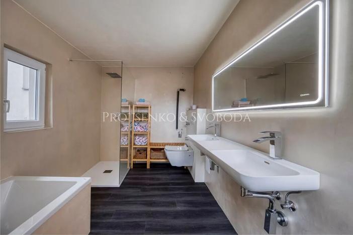 Prodej rodinného domu, Pavlov, 354 m2