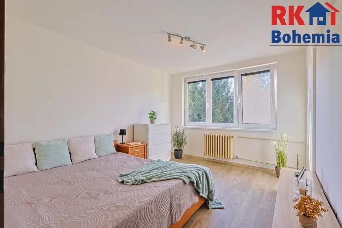 Prodej bytu 3+1, Pečky, V Horkách, 63 m2