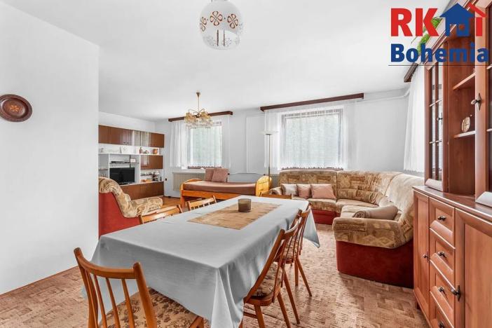 Prodej rodinného domu, Dolní Bousov, V Lipkách, 220 m2