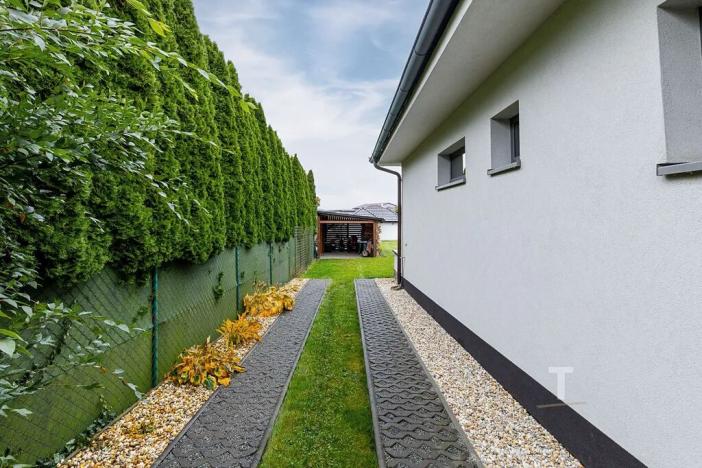 Prodej rodinného domu, Drnovice, 216 m2