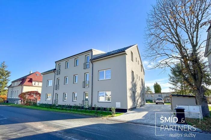 Prodej bytu 2+kk, Velim, Palackého, 47 m2