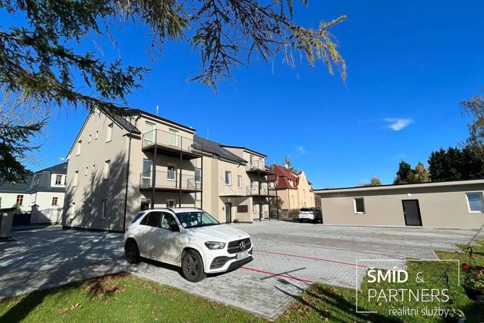 Prodej bytu 2+kk, Velim, Palackého, 52 m2