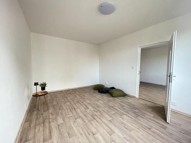 Pronájem bytu 1+1, Litvínov, Školní, 35 m2