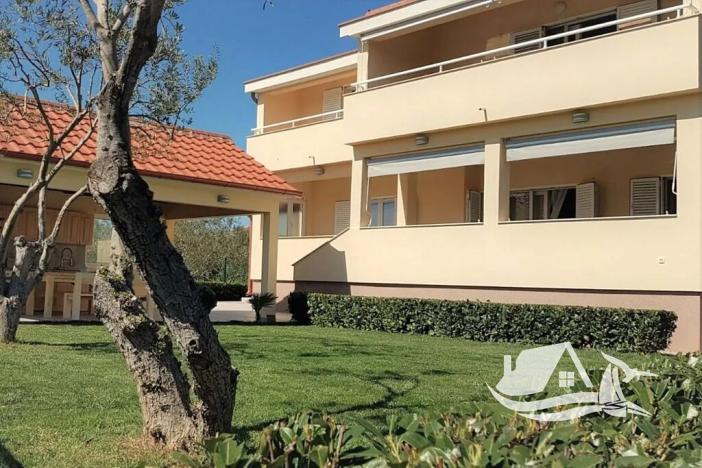 Prodej bytu 3+kk, Sveti Filip i Jakov, Chorvatsko, 47 m2