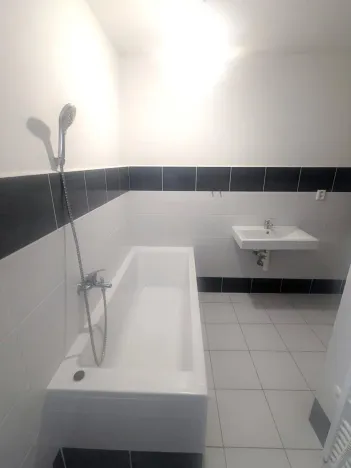 Pronájem bytu 1+kk, Varnsdorf, Nezvalova, 35 m2