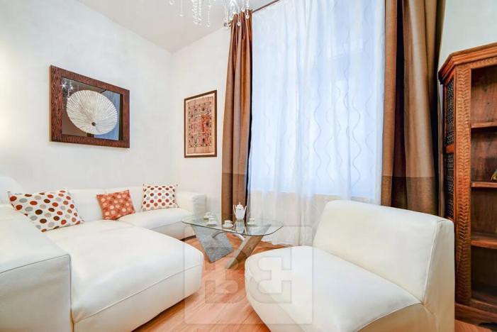 Pronájem bytu 1+1, Brno, Biskupská, 42 m2