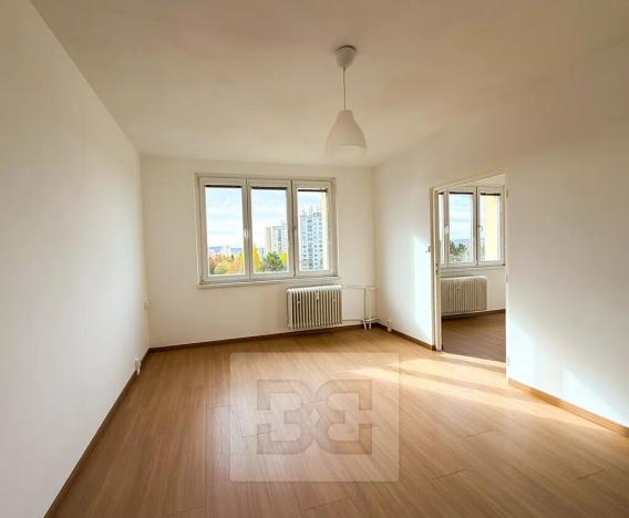 Pronájem bytu 2+kk, Karlovy Vary, Chomutovská, 38 m2
