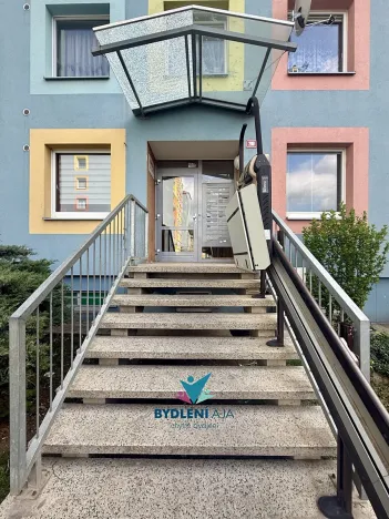 Prodej bytu 2+kk, Teplice, Na konečné, 47 m2